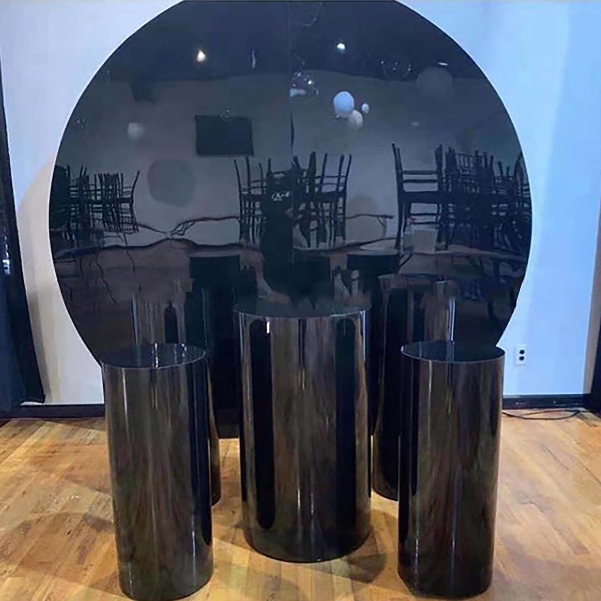 Acrylic round backdrop